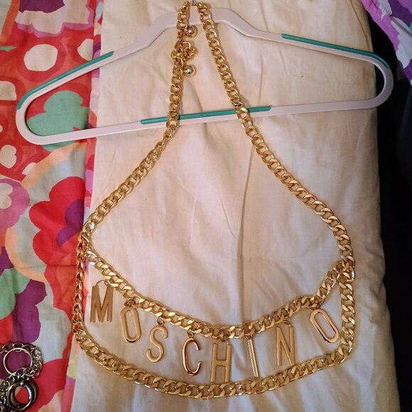 Moschino Gold Chain Belt 22" Long New - Picture 1 of 4